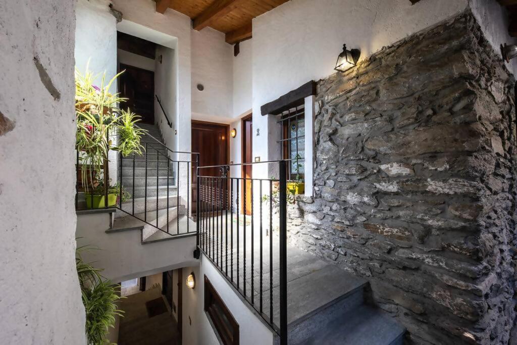 Dimora Gilles Aosta Valley Bard Buitenkant foto