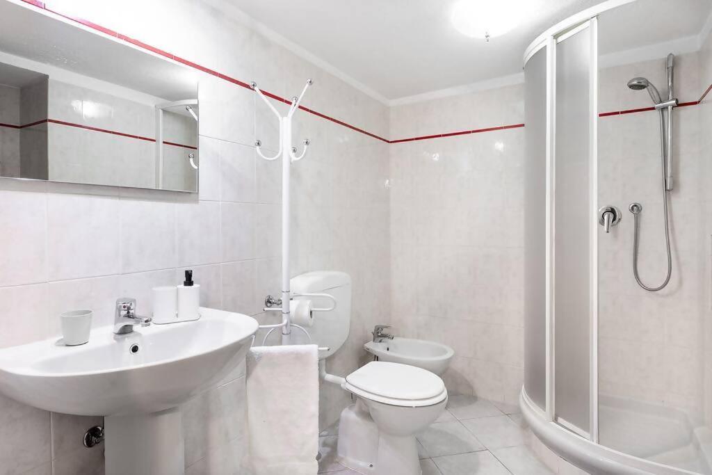 Dimora Gilles Aosta Valley Bard Kamer foto